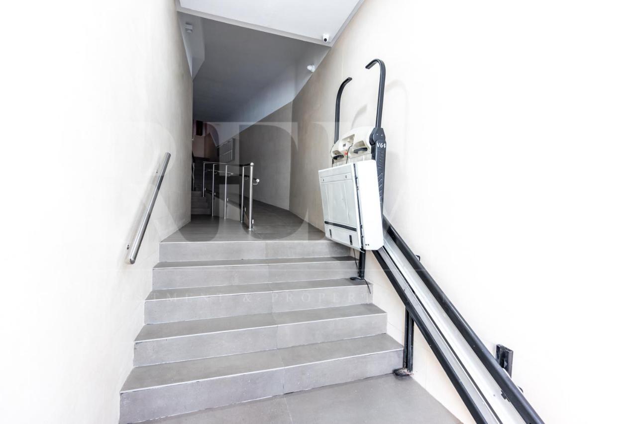 Large Apartment in the heart of Málaga Esterno foto