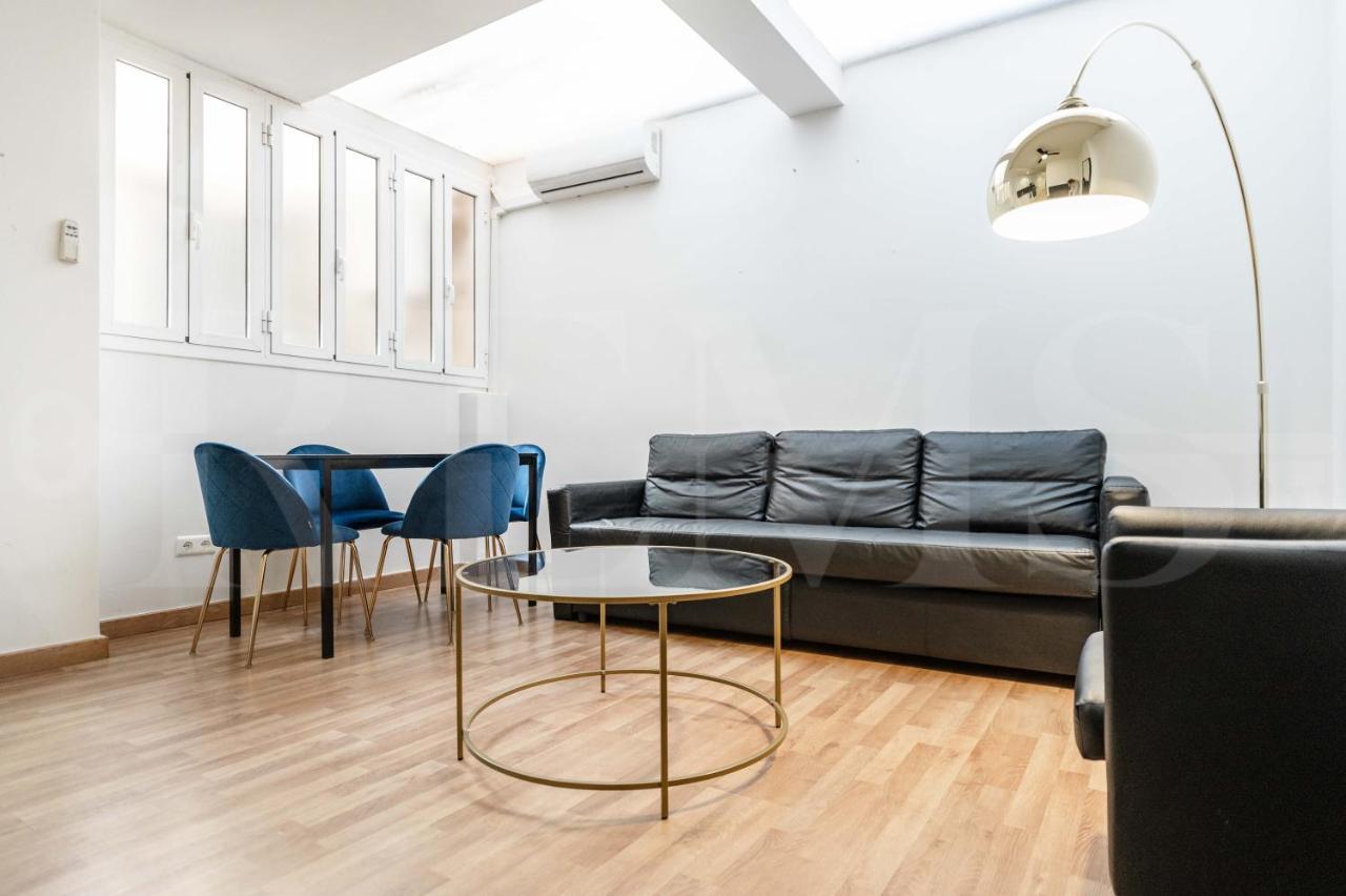 Large Apartment in the heart of Málaga Esterno foto